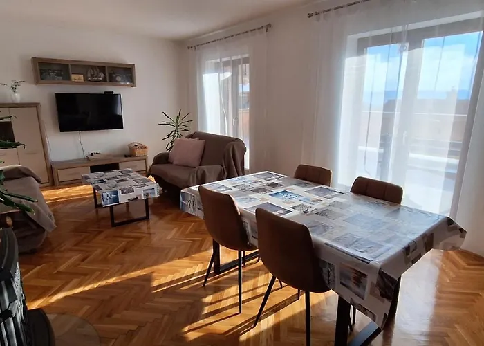 Apartments Valiza III Large Apartment - 3 Bedrooms And Parking Space I Apartments Valiza IV