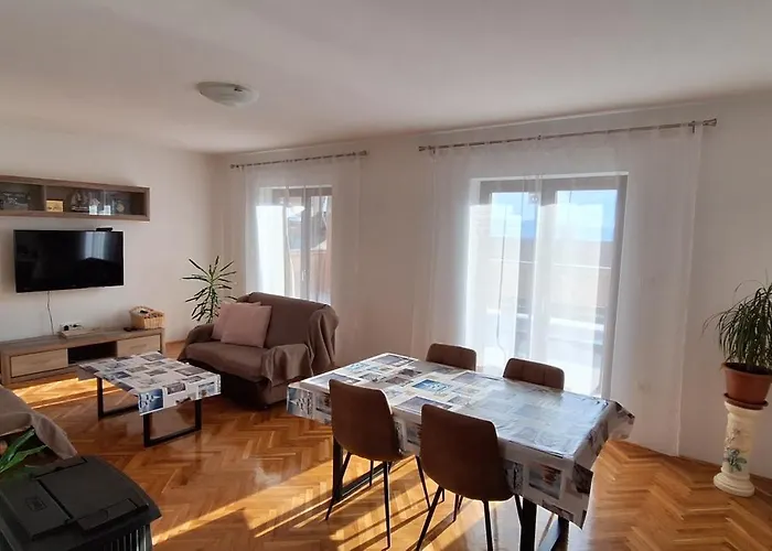 Apartments Valiza III Large Apartment - 3 Bedrooms And Parking Space I Apartments Valiza IV