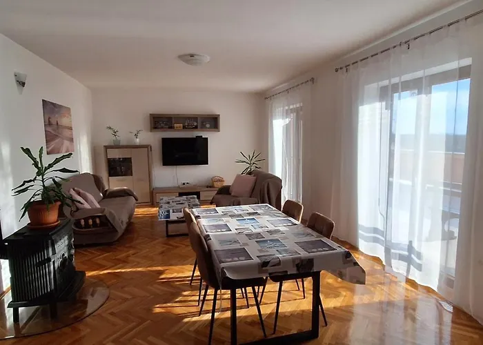 Apartments Valiza III Large Apartment - 3 Bedrooms And Parking Space I Apartments Valiza IV