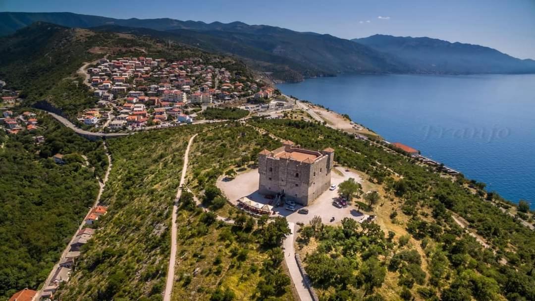 Apartment Valiza Iii Large - 3 Bedrooms And Parking Space I Valiza Iv Senj (Lika-Senj)