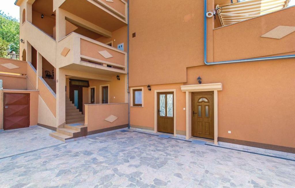 Valiza Iii Large - 3 Bedrooms And Parking Space I Valiza Iv *